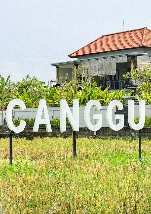 Is it safe to walk in Canggu at night?