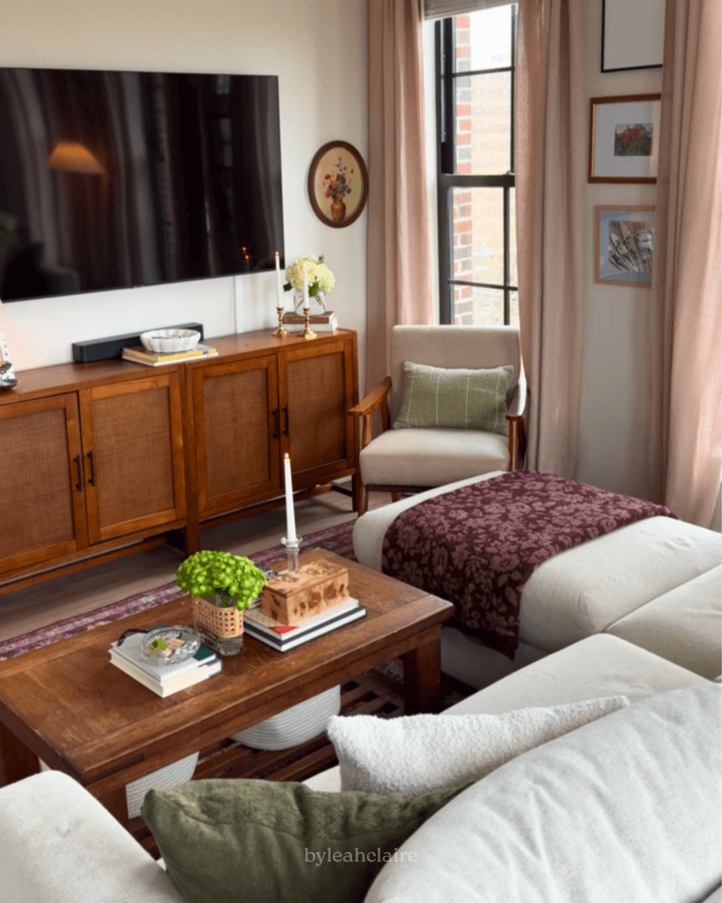 Charleston Apartment Living Room: Tour & Links